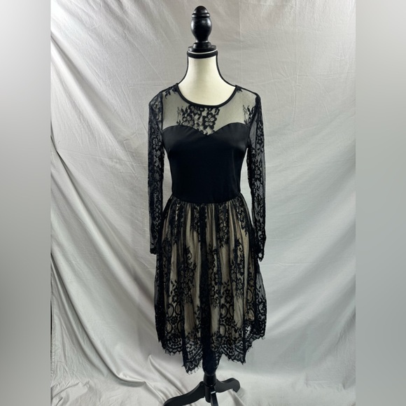 Lace Mesh Sheer Overlay Knee-length Dress Black - Picture 6 of 8